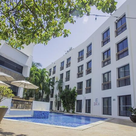 Continental Caribe Bay Hotel Chetumal Exterior photo
