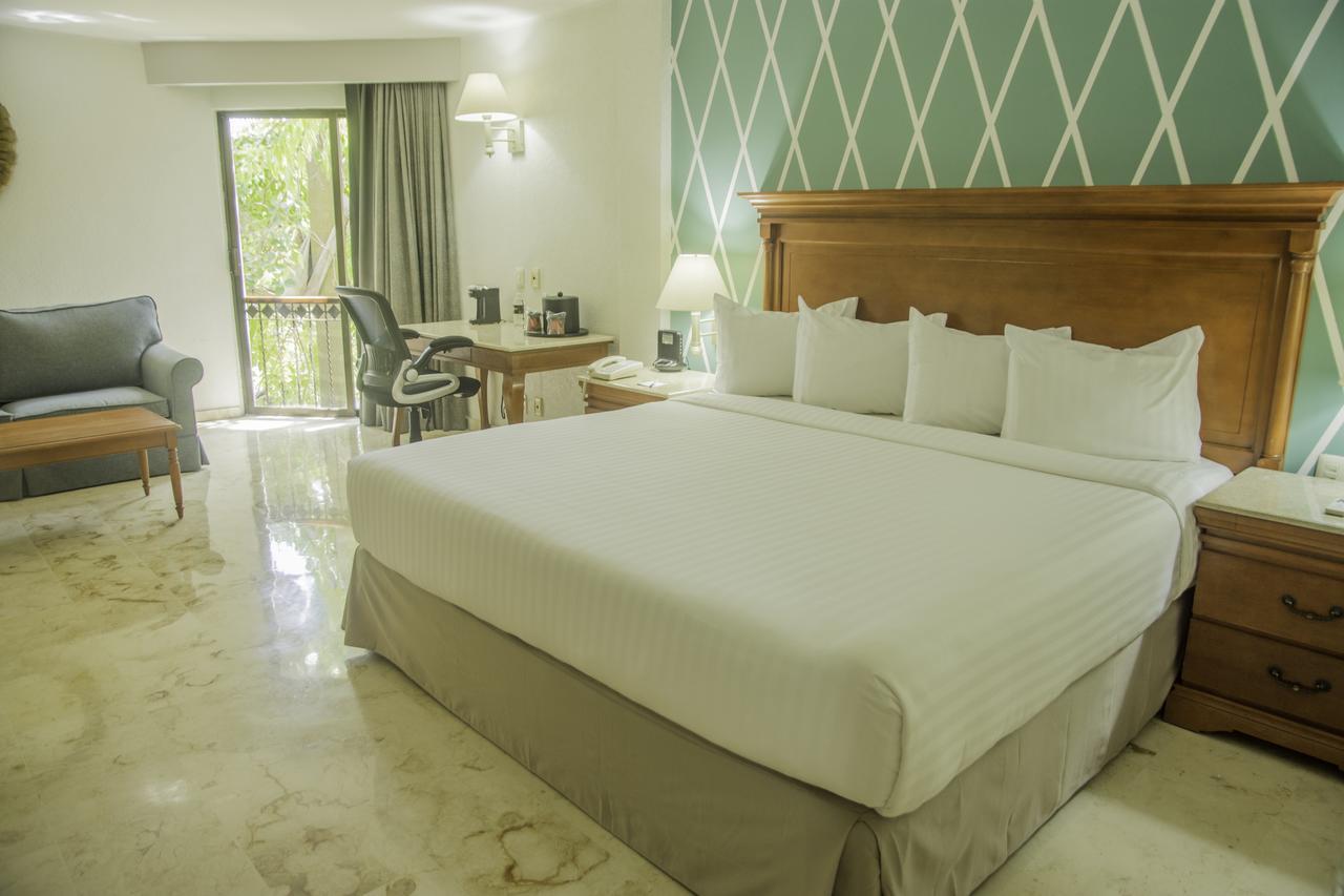 Continental Caribe Bay Hotel Chetumal Exterior photo