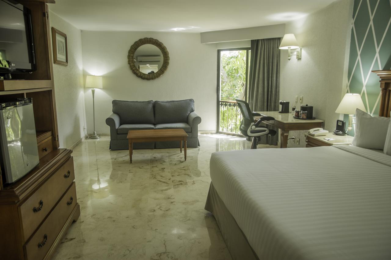 Continental Caribe Bay Hotel Chetumal Exterior photo