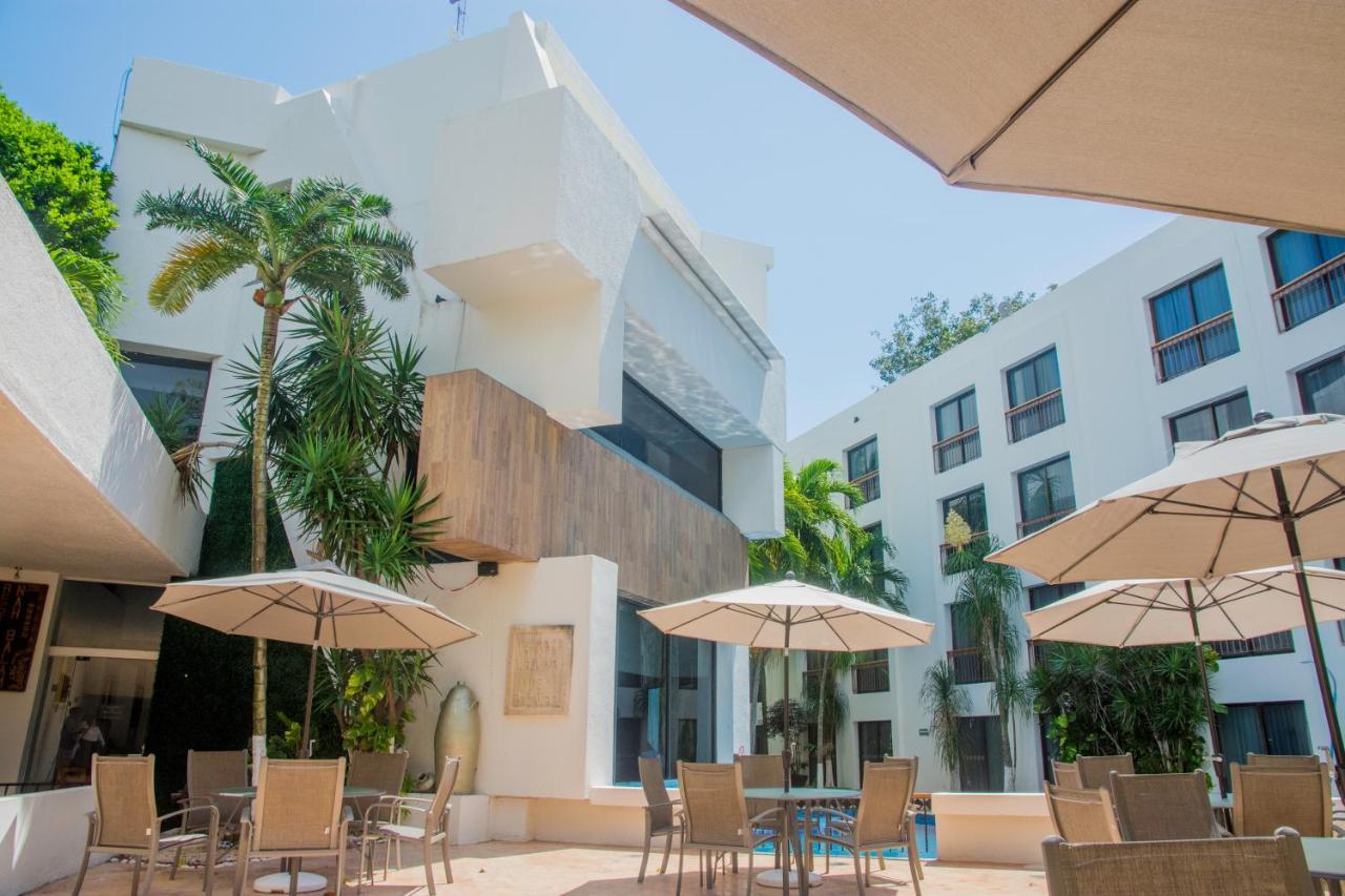 Continental Caribe Bay Hotel Chetumal Exterior photo